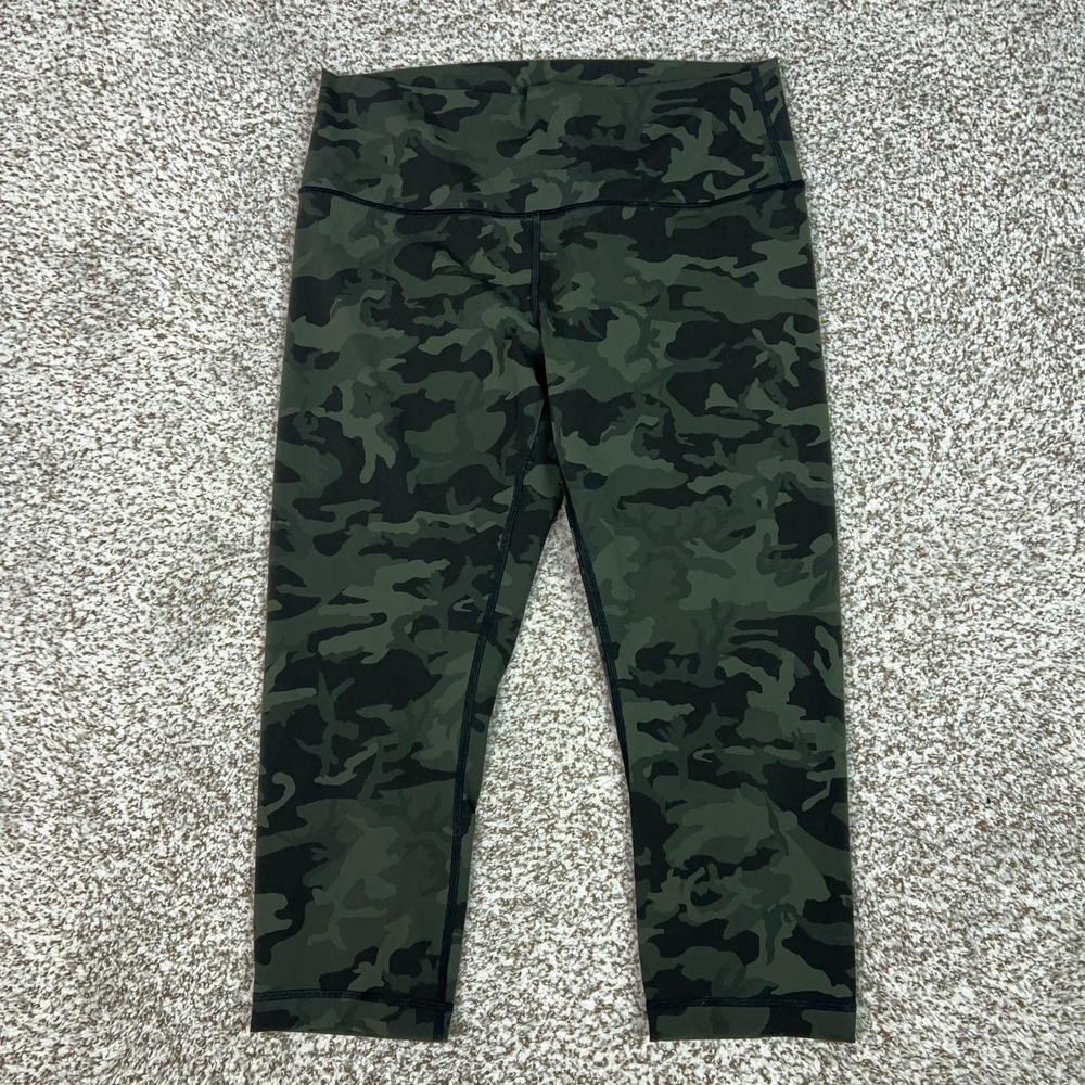 Lululemon Pants Women 12 Green Camo High Rise Cropped Leggings Wunder Under Yoga